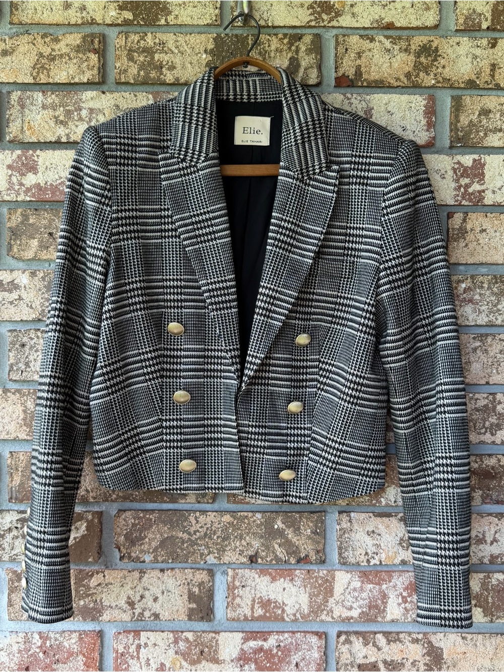 Elie. Elie Tahari Cropped Blazer Women’s Size 8 Plaid Double Breasted Beautiful!